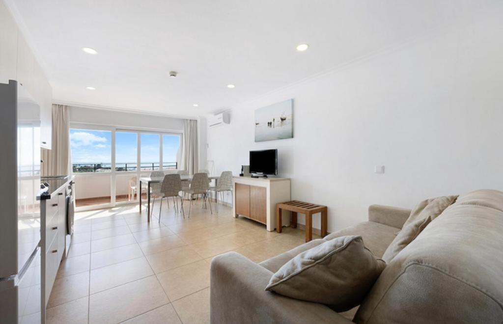 Cozy Apartment With Seaview 300M From The Beach Портиман Екстериор снимка